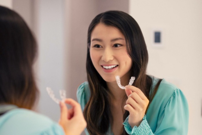 隱適美全攻略：3分鐘瞭解隱適美效果、矯正時間及優缺點